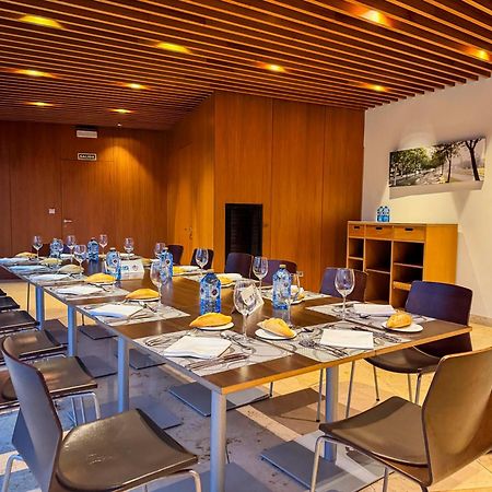 Hotel Jardines De Uleta Suites Віторія-Гастейс Екстер'єр фото